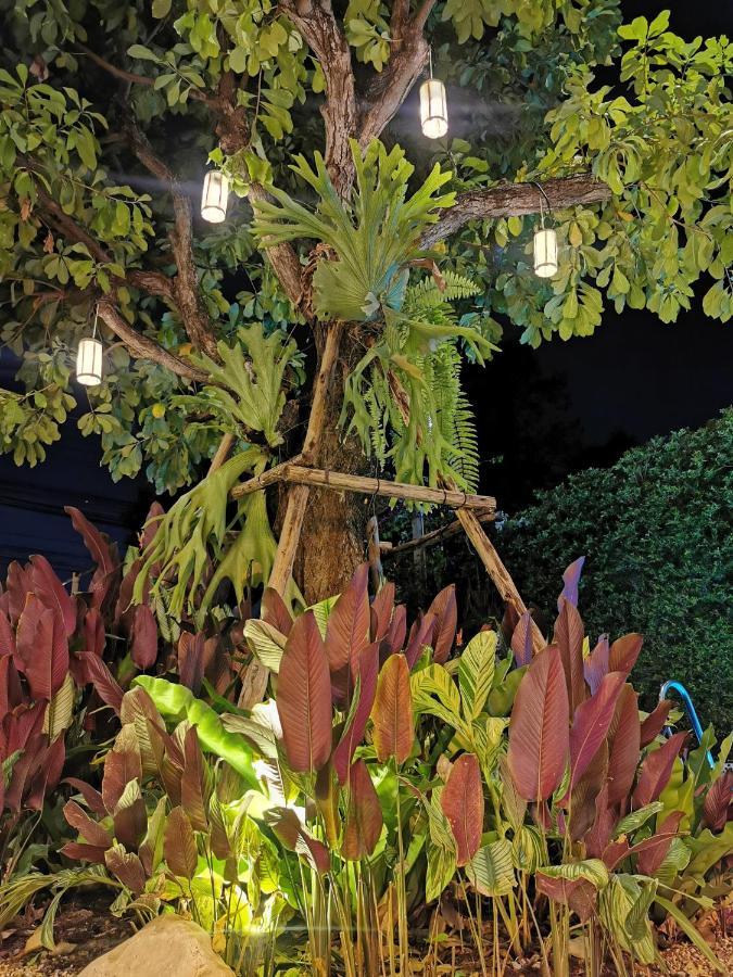 M5 Hotel Chiang Mai Bagian luar foto